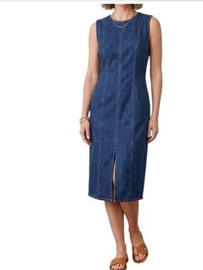 The A&F Midi Dress in dark denim